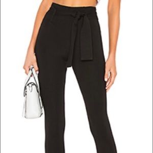 High wasted belted black leggings